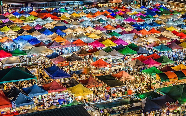 train market in bangkok